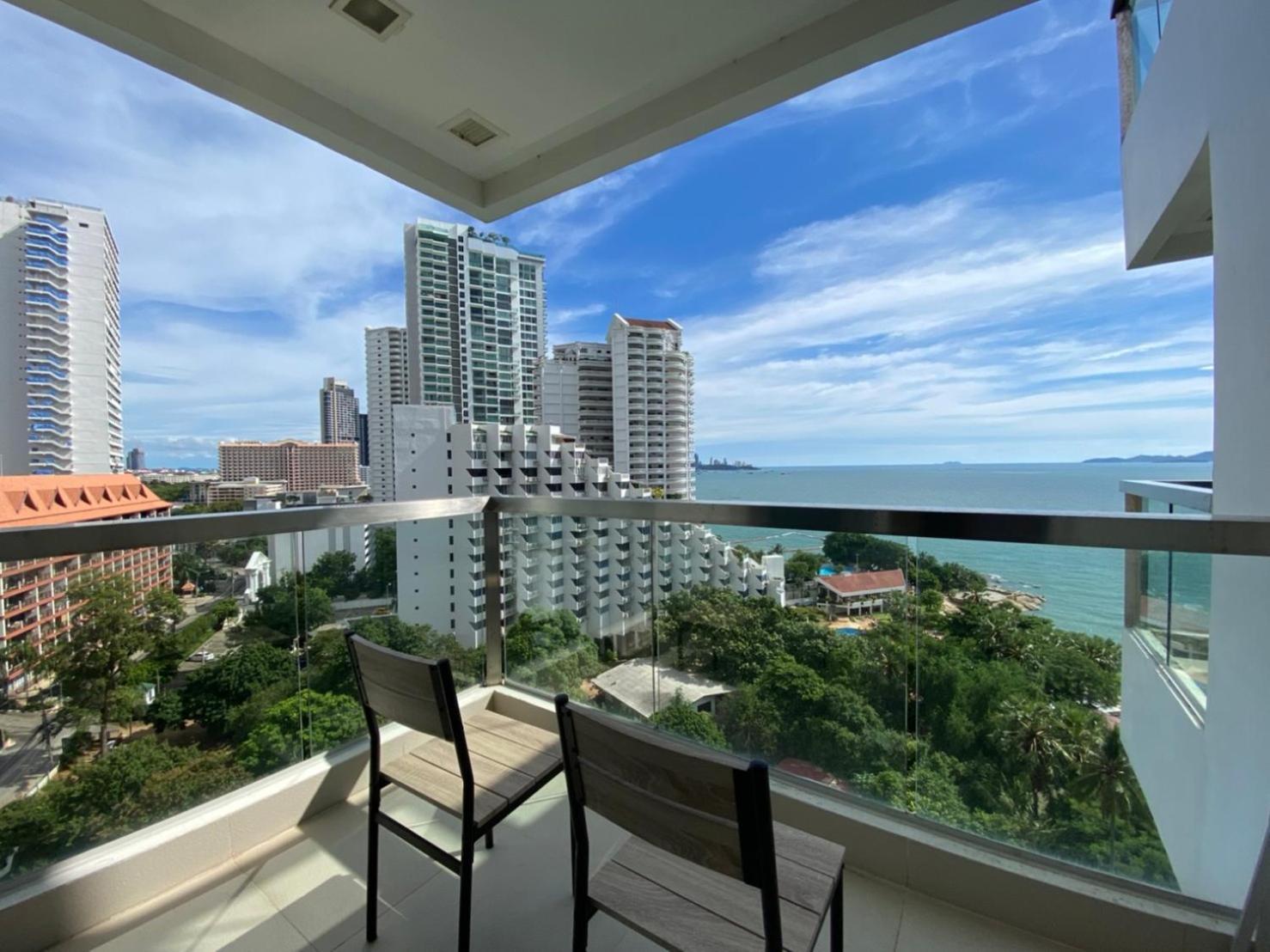 The Palm Wongamat X Monthstayz Thailand Apartment Pattaya
