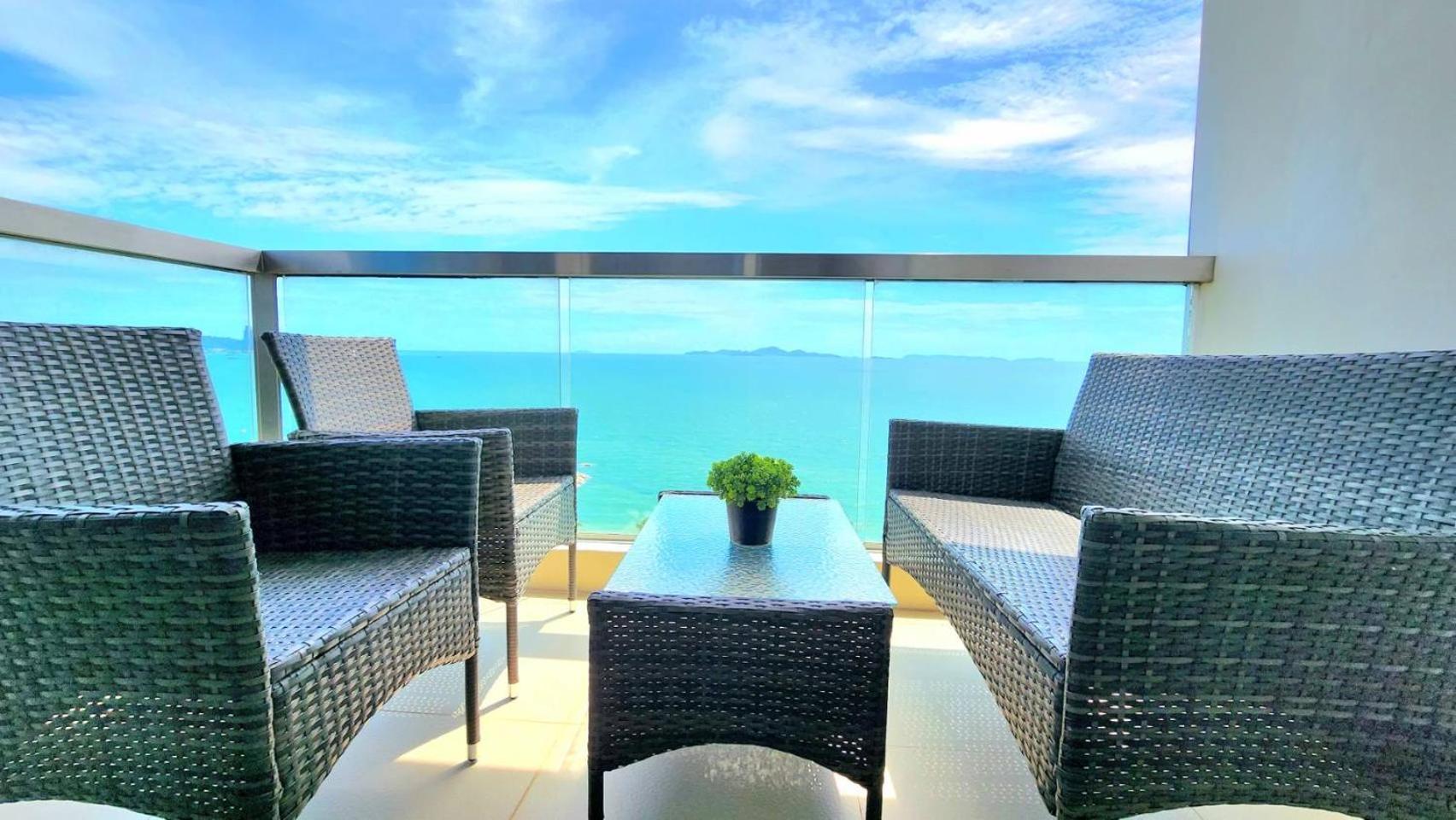 The Palm Wongamat X Monthstayz Thailand Pattaya