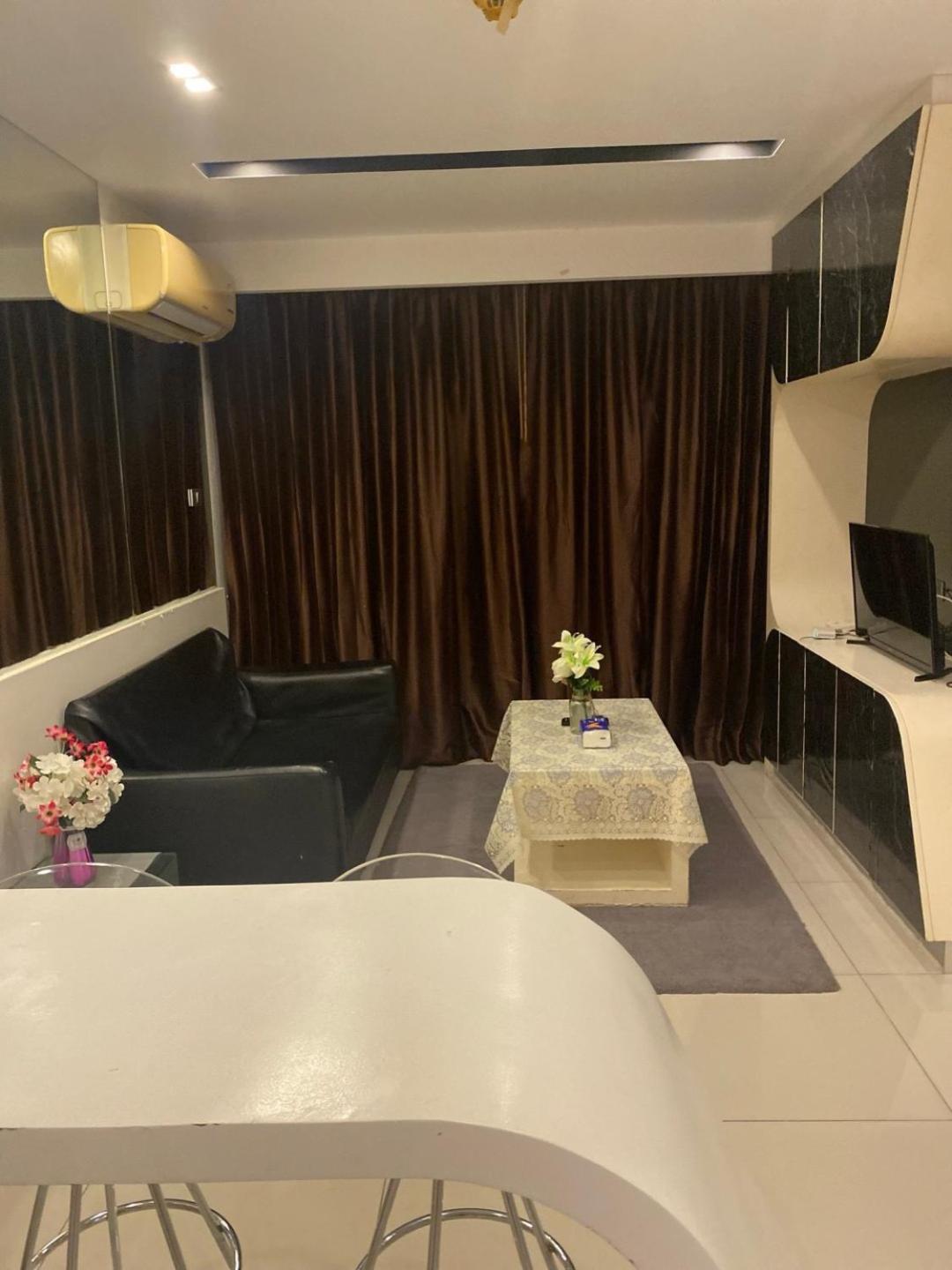 Apartment Center By First Pattaya