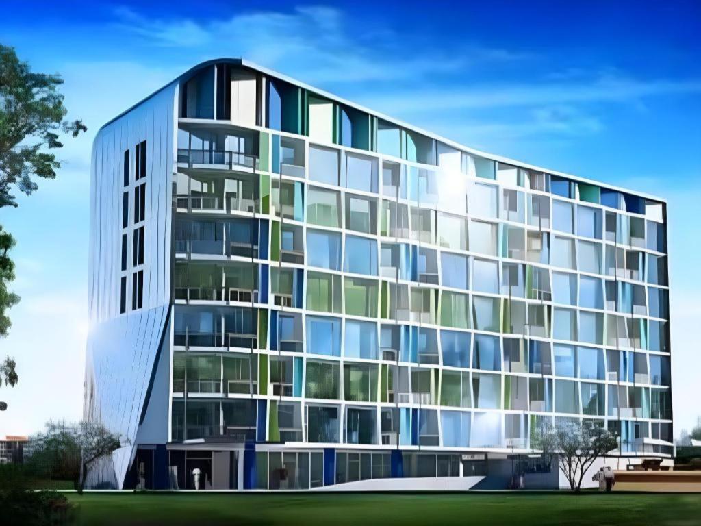 R-con Blue Ocean Hotel Pattaya