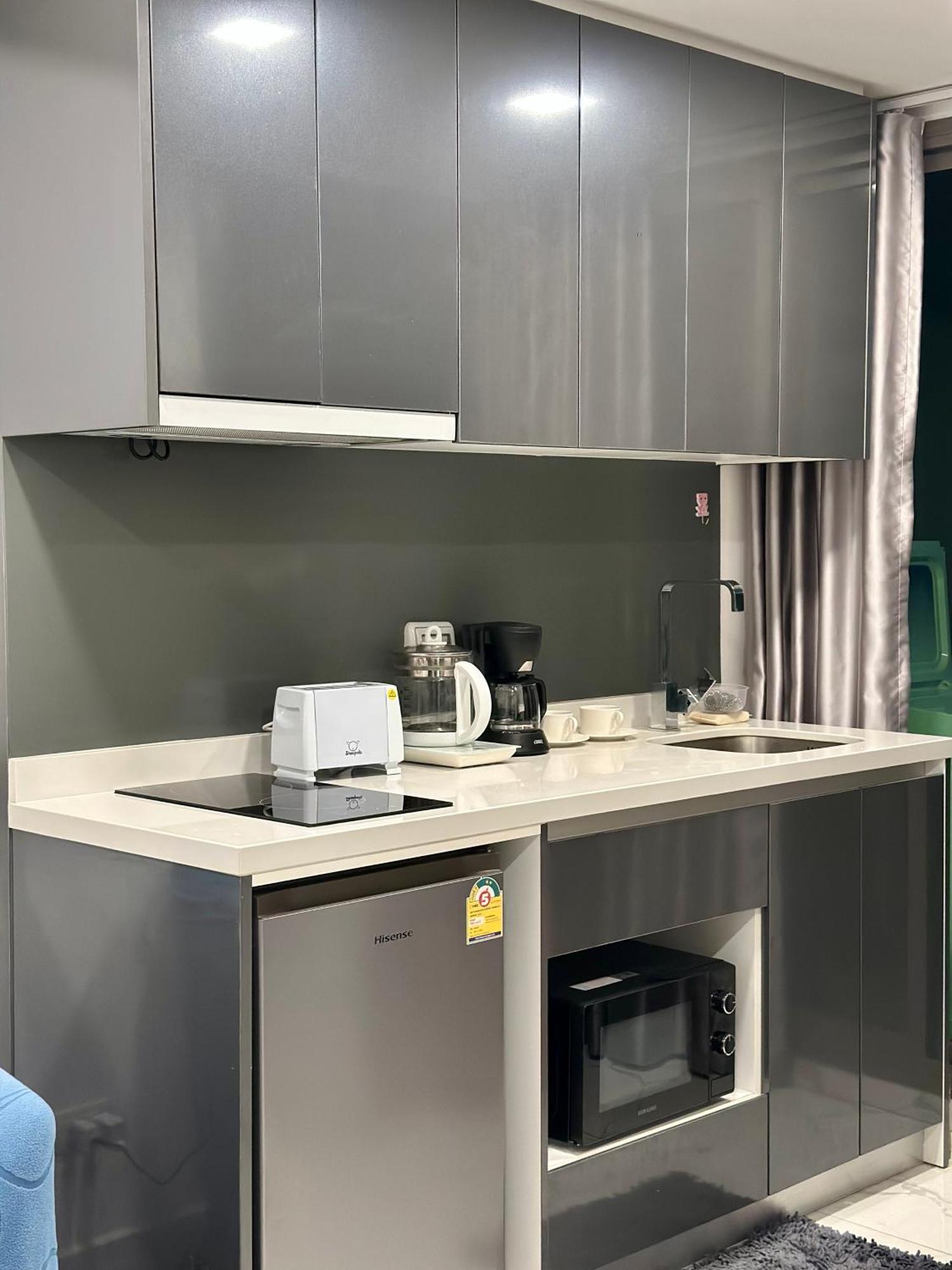 Arcadia Center Apartment *
