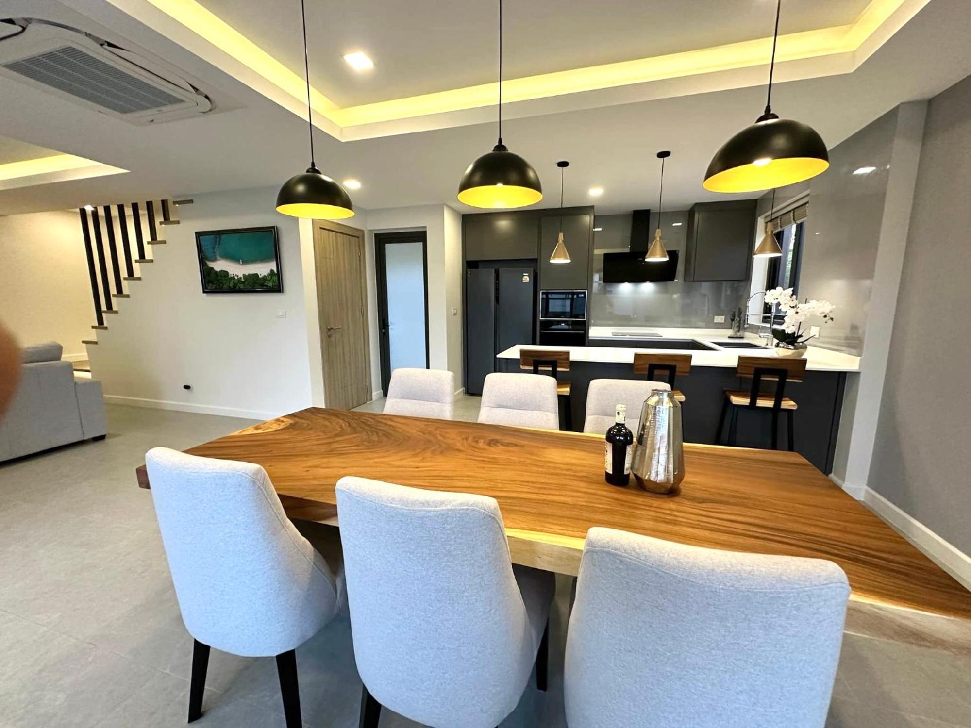 Zensiri Brand New Luxury Pool Pattaya