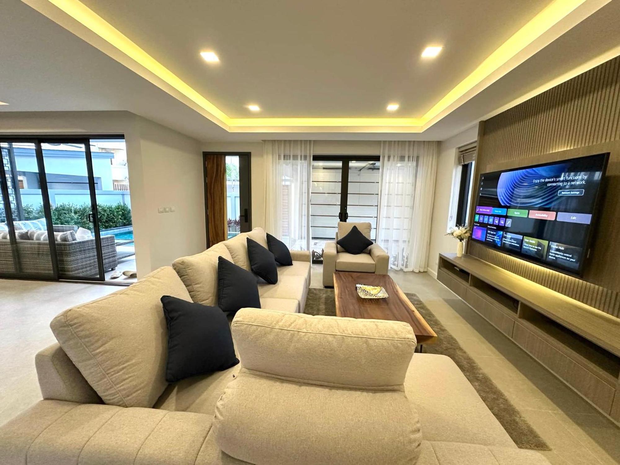 Zensiri Brand New Luxury Pool * Pattaya