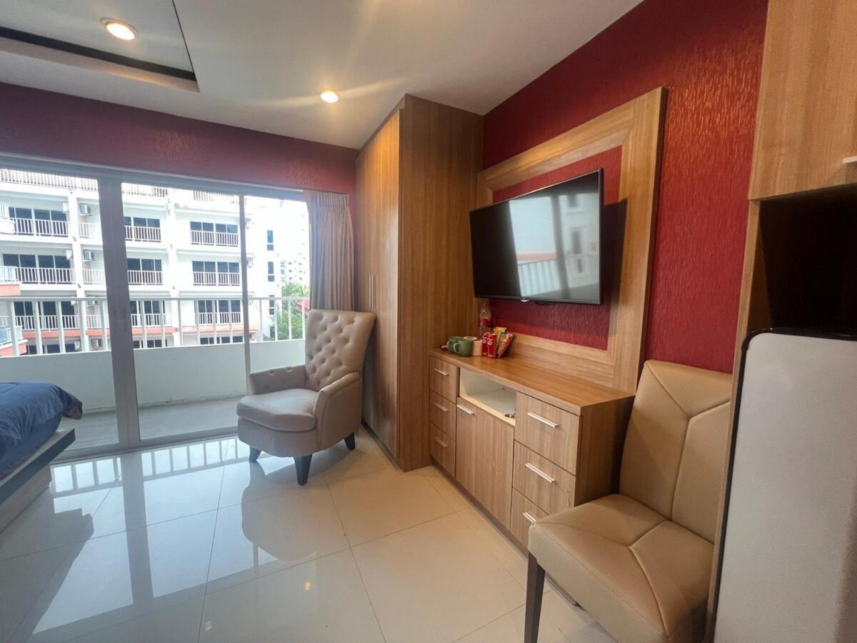 Apartamento New Northern Europe 2 Pattaya