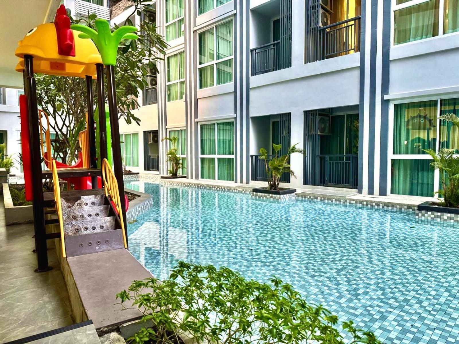 Never Ending Story Apartment *