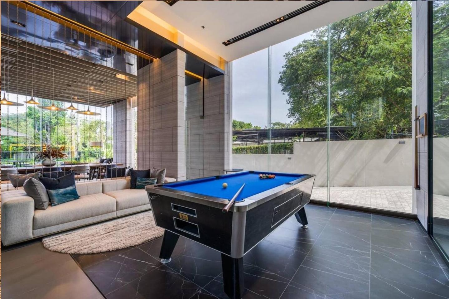 Sea View Luxury Amenities