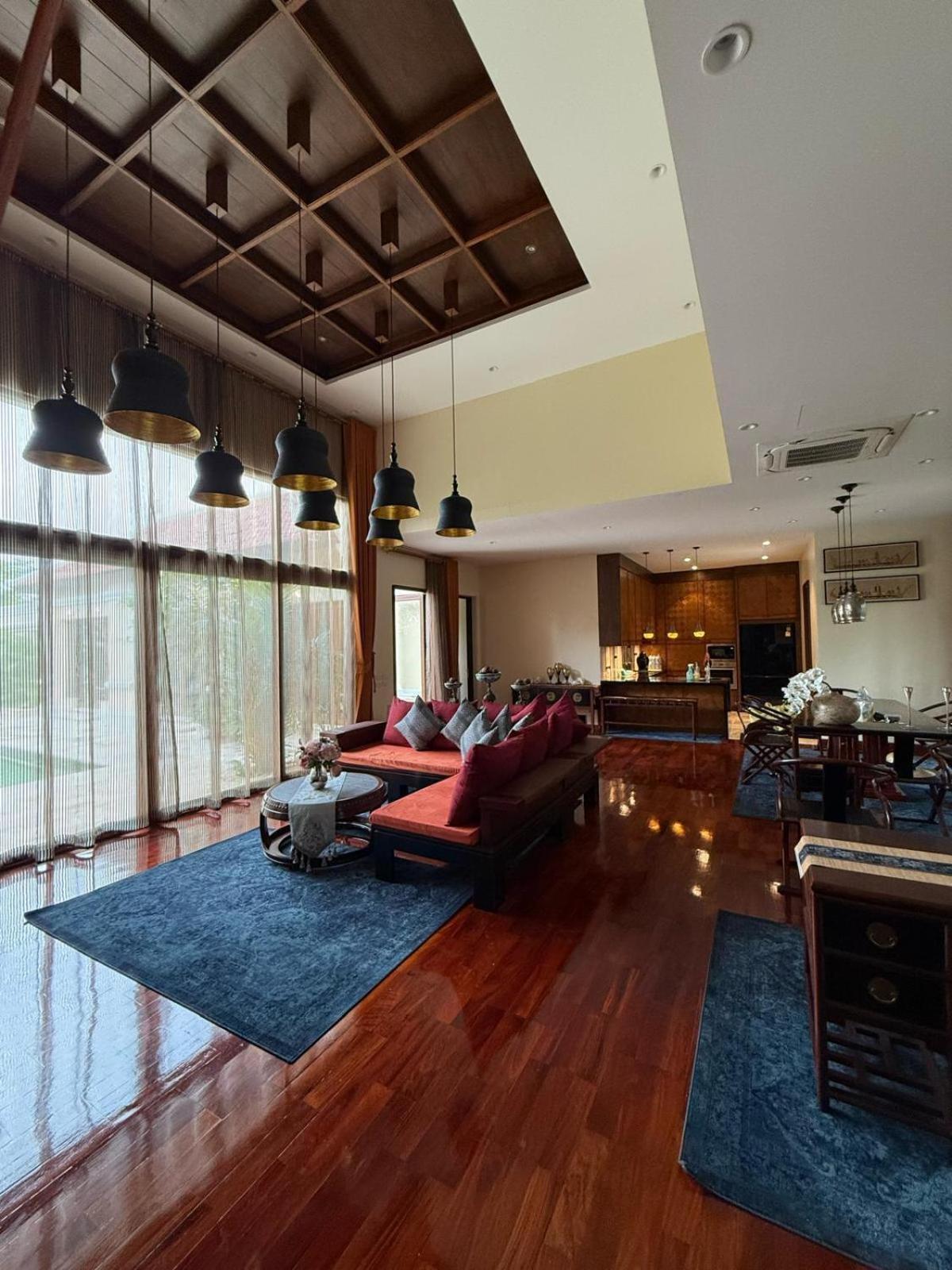 Villa Luxury Luxury Seven Stars Pattaya