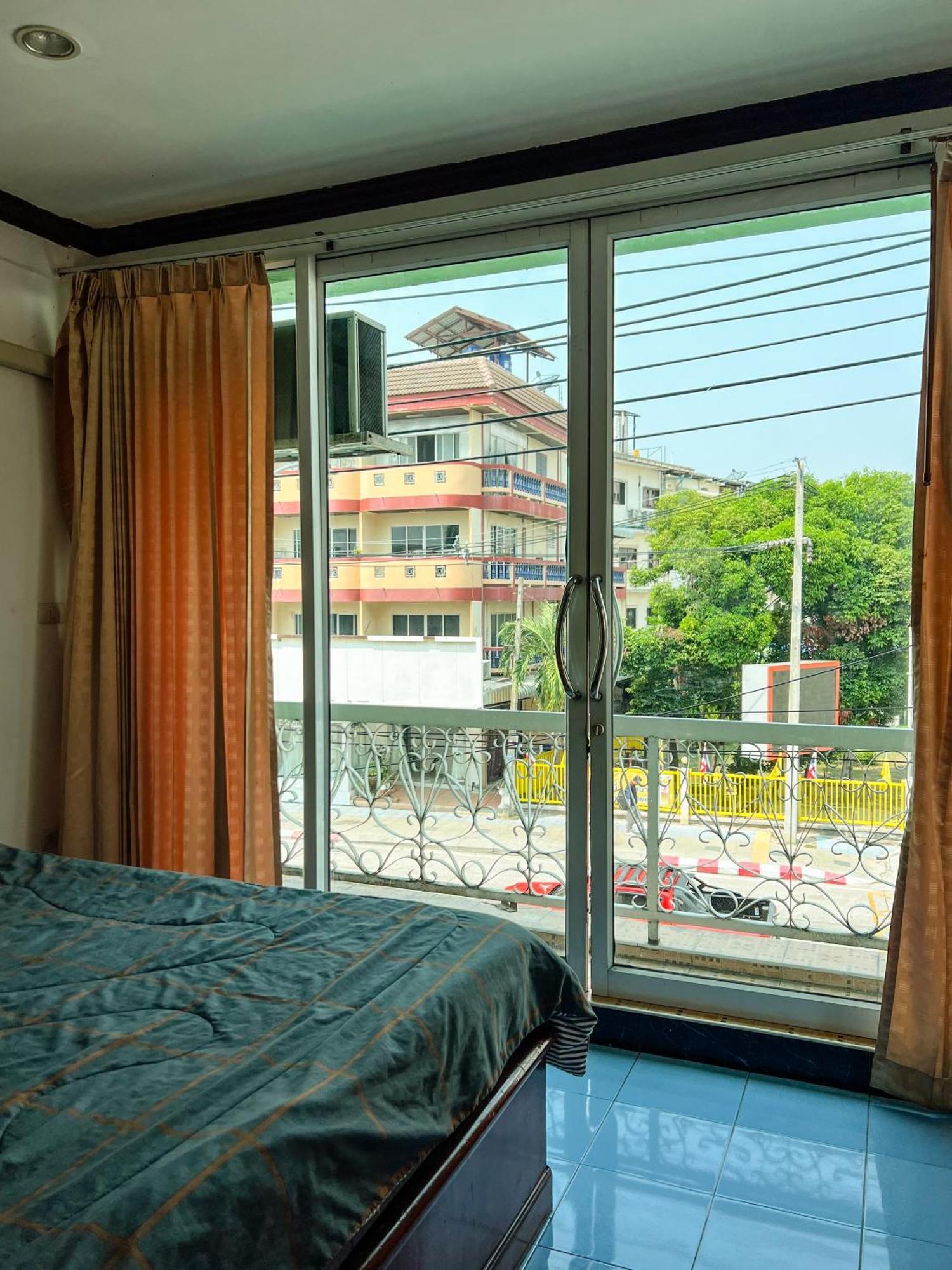 Green Hotel 3*