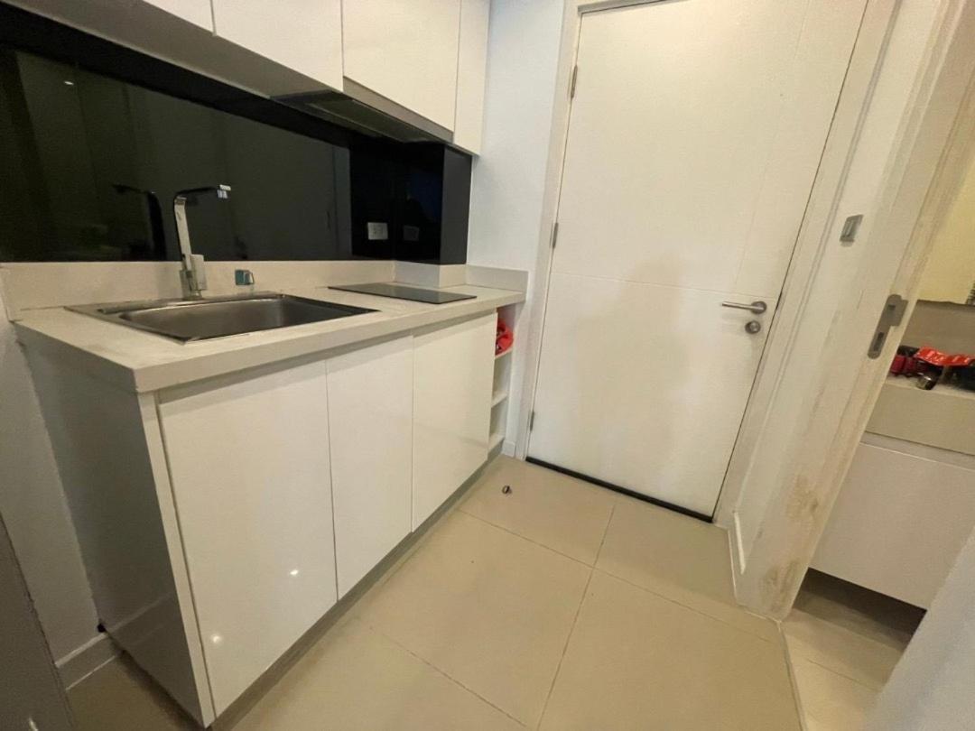 Apartment Ccr Center Jk *