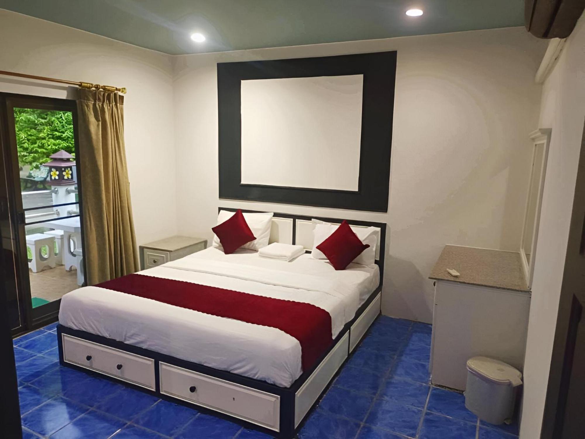 Kotchaphorn Garden Holiday home *