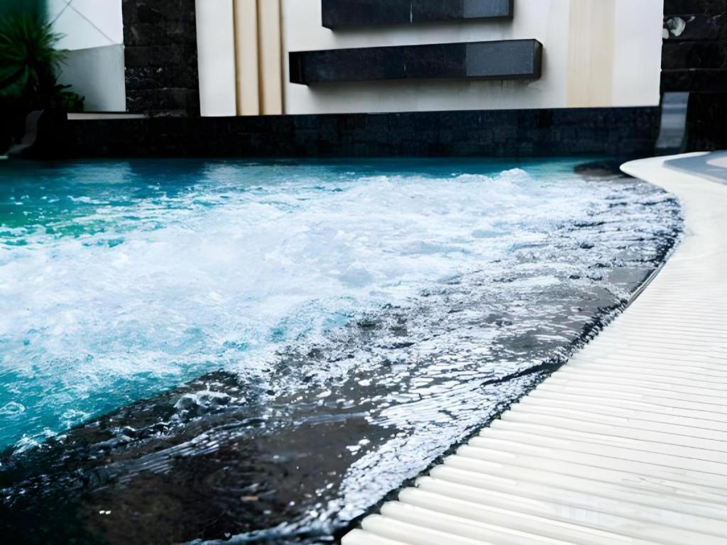 Hotel Lk Grand Empire Pattaya