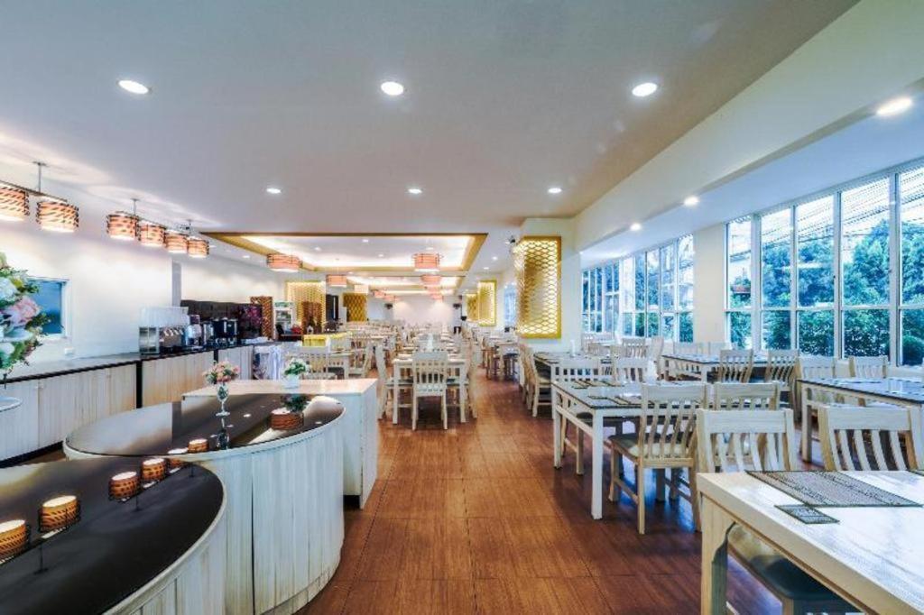 Oyo 1126 Curve Boutique Pattaya