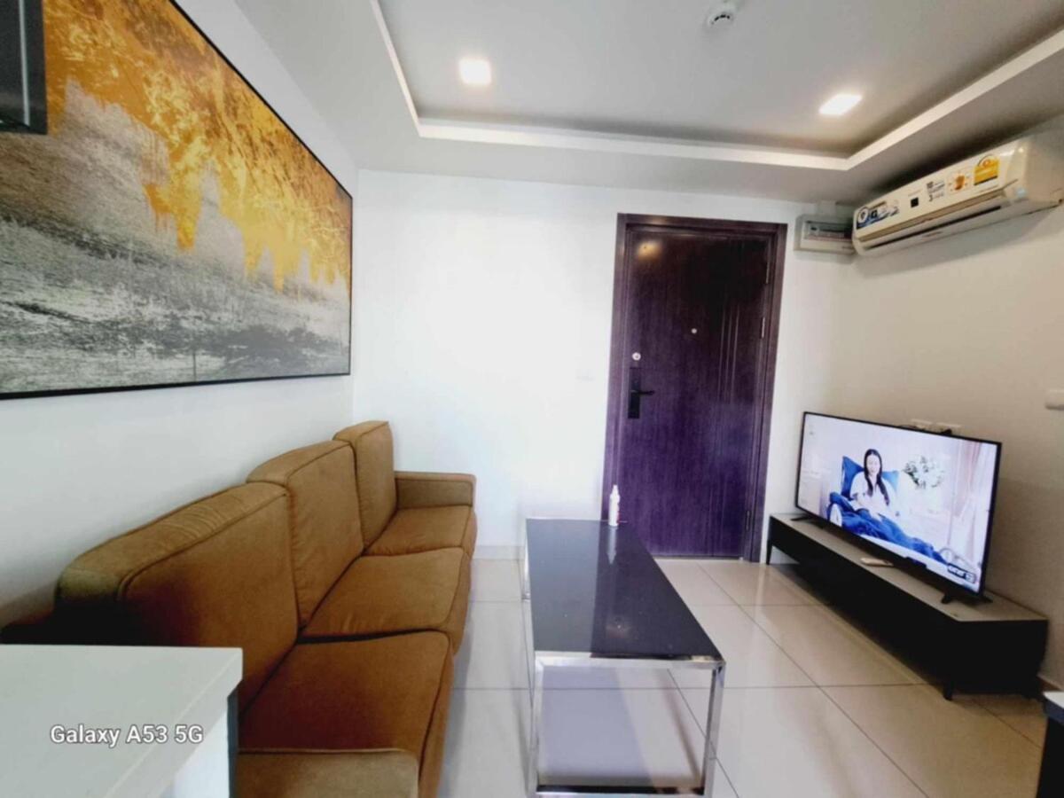 Near Walking Street And Jomtien Apartment *