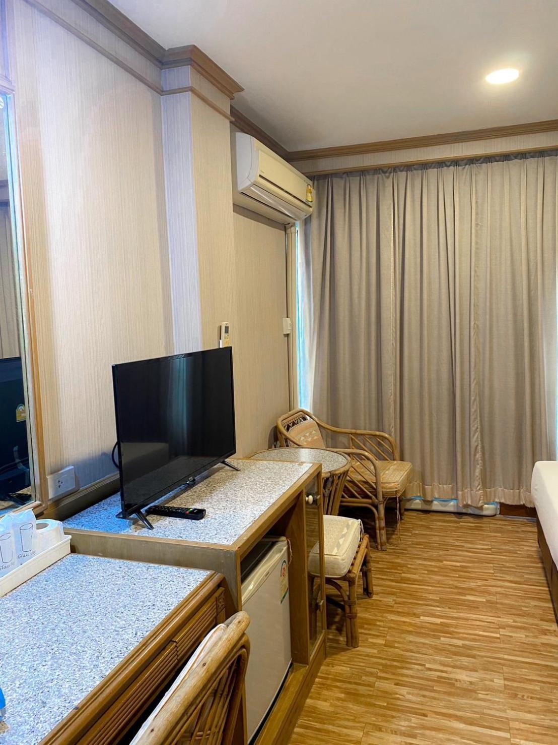Hotel Pattaya Beach