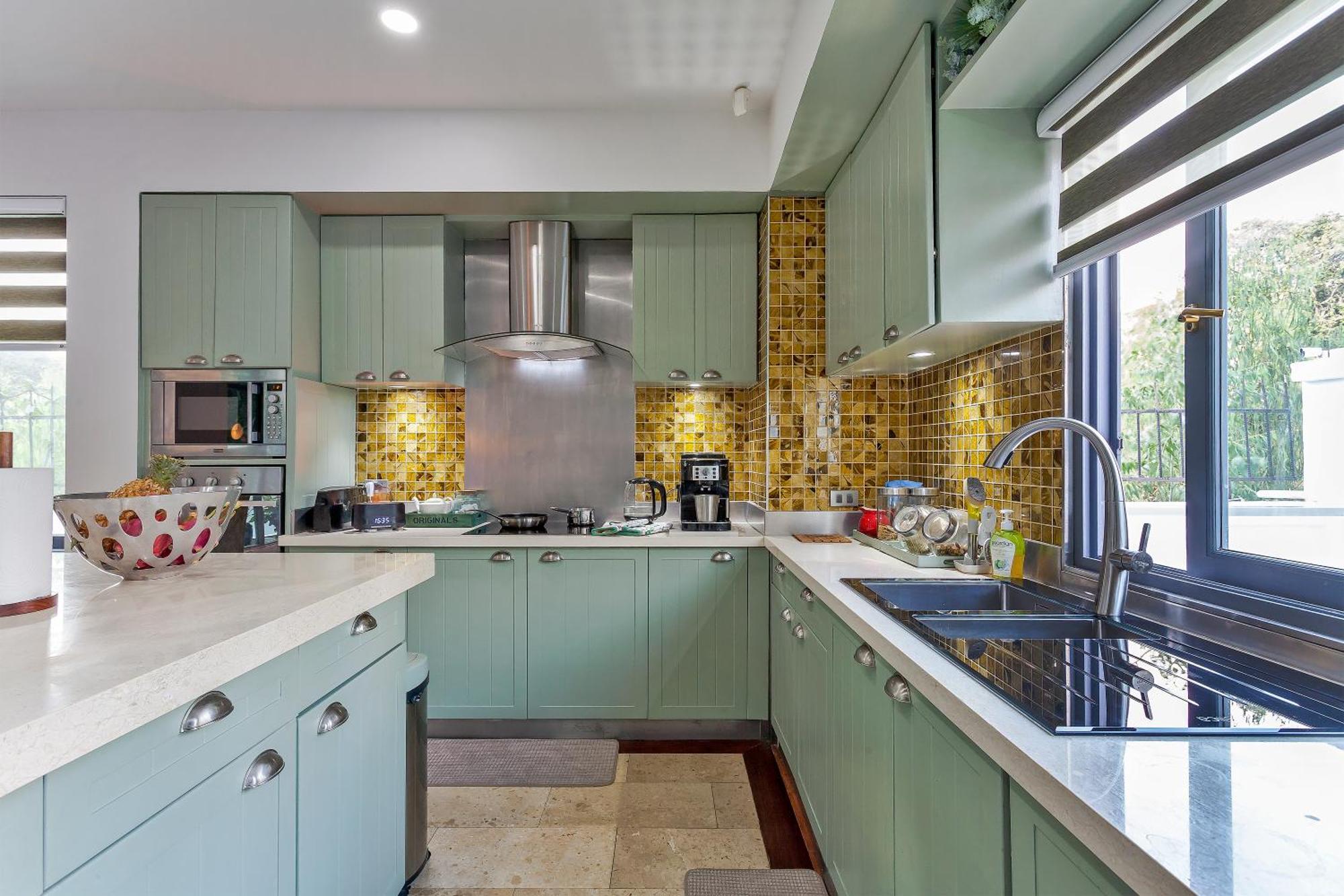 Angels-villa-pattaya-near-walking-street-4bed-8-people Villa Pattaya