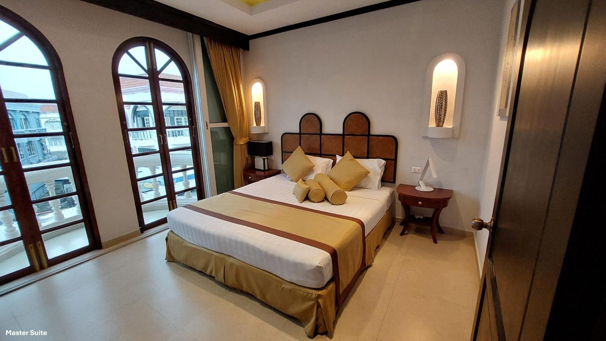 Poseidon Boutique Hotel 3*