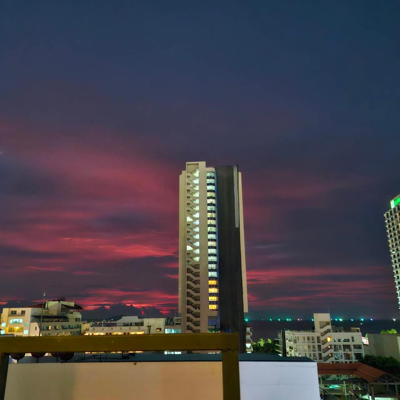 Xq Hotel 4*