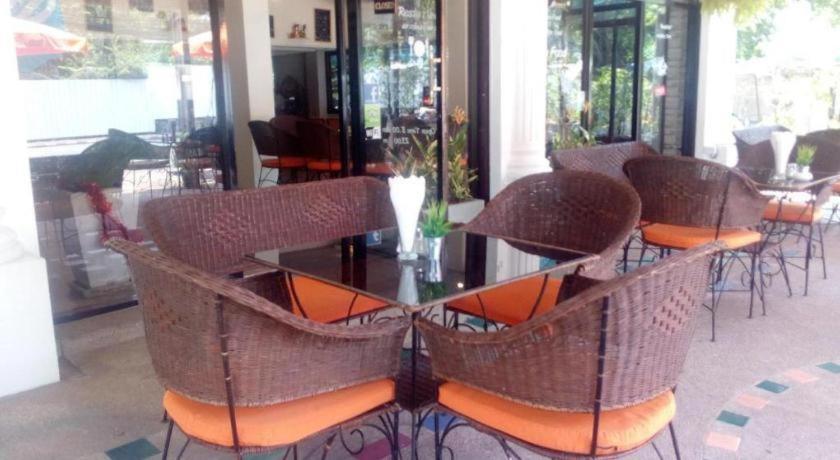 Hotel Fnb 2*