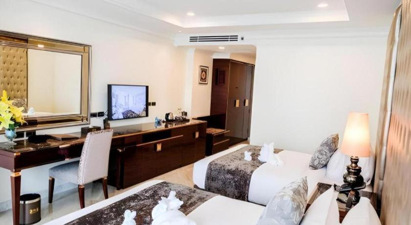 Hotel Lk Grand Empire 5*