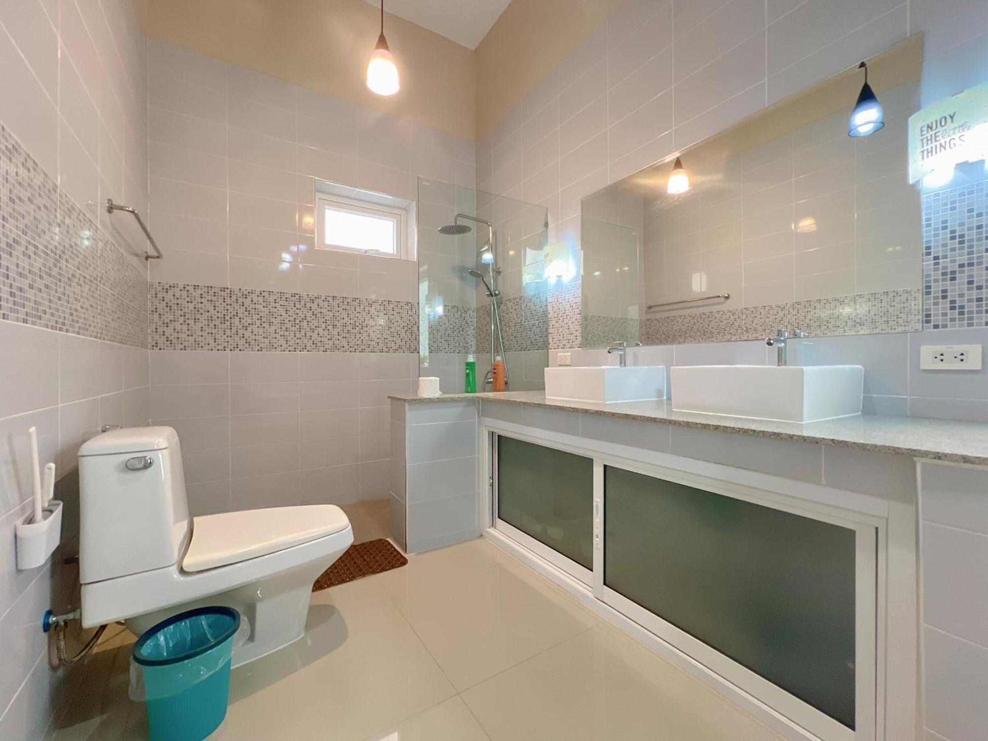 Villa Gary Pool Pattya