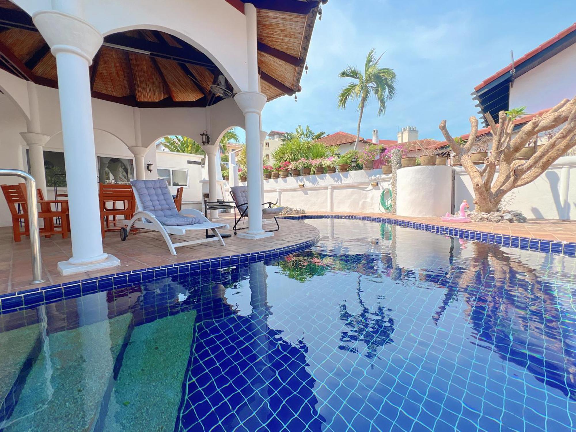 Gary Pool Pattya Pattaya