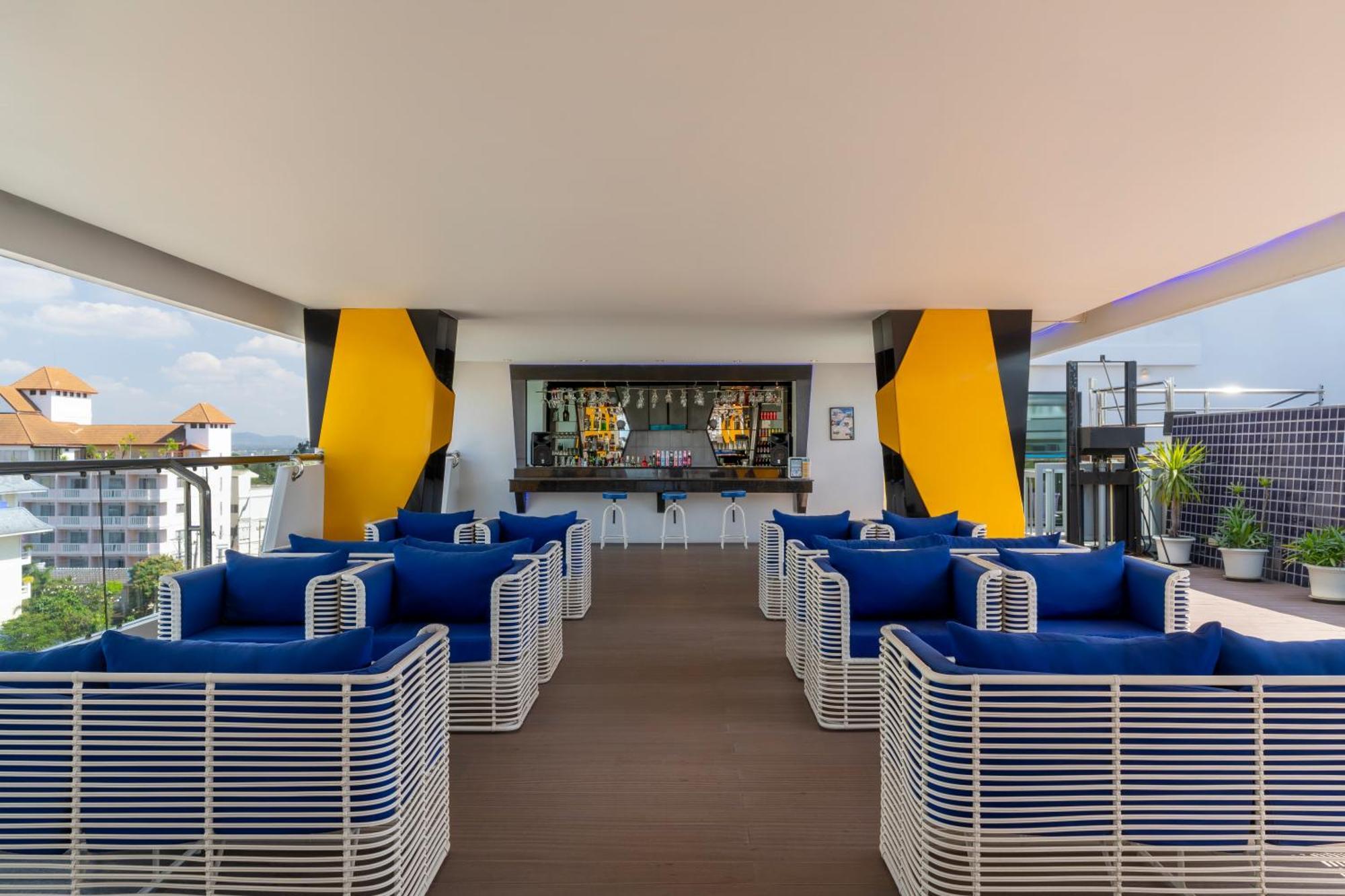 Blue Boat Jc 5* Pattaya