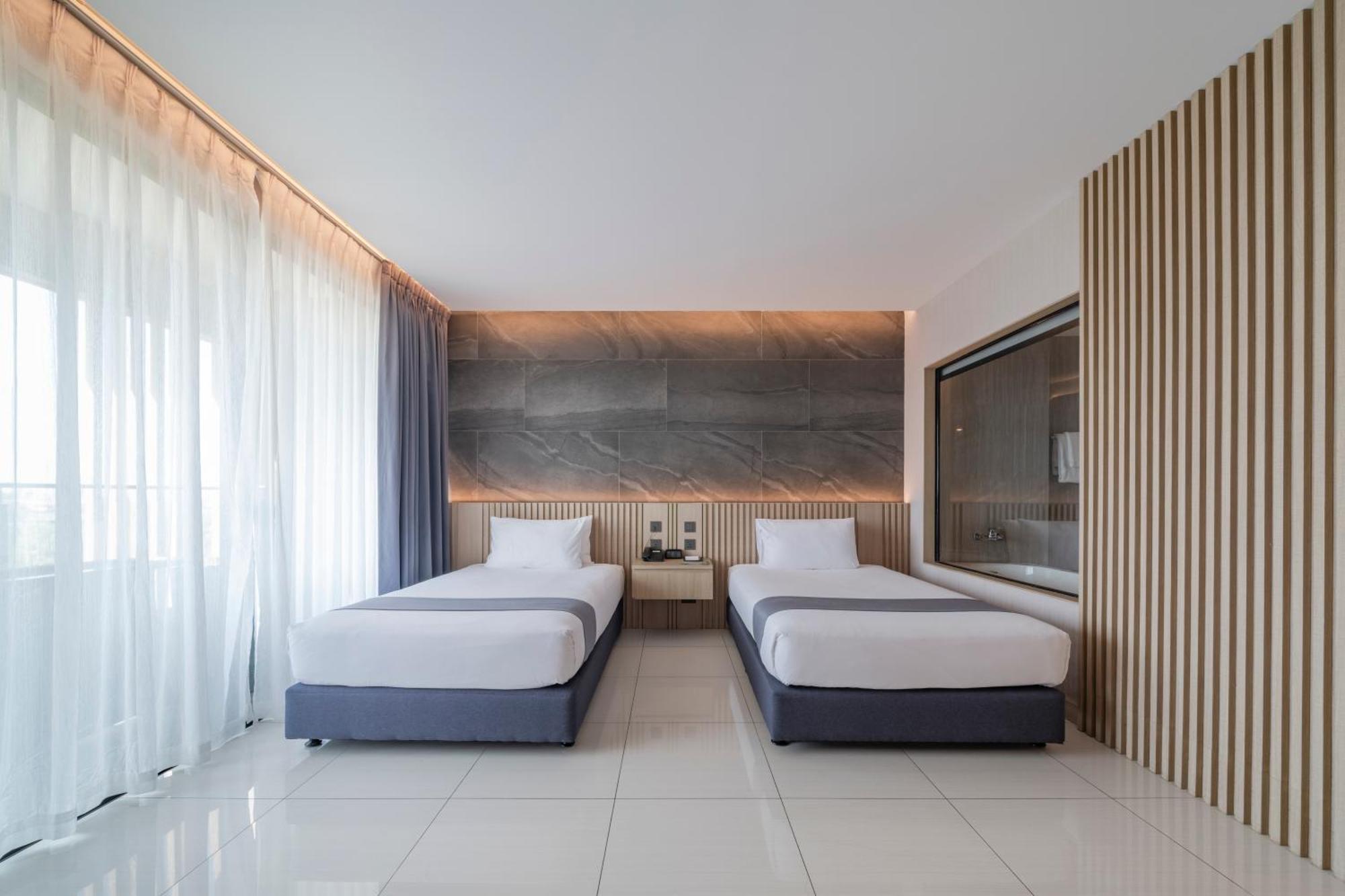 Hotel Mandarin Eastville, - Sha Extra Pattaya