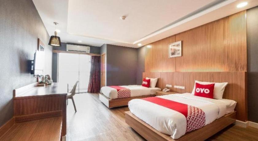 Hotel Oyo 1126 Curve Boutique Pattaya