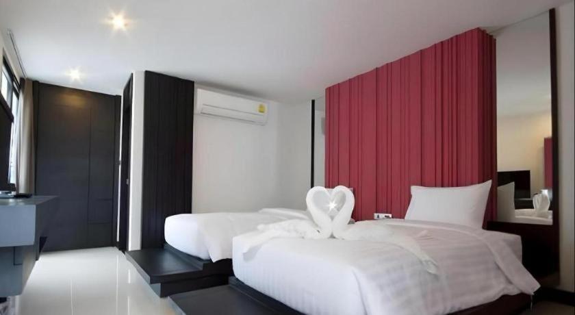 Punyapha Place Hotel 3*