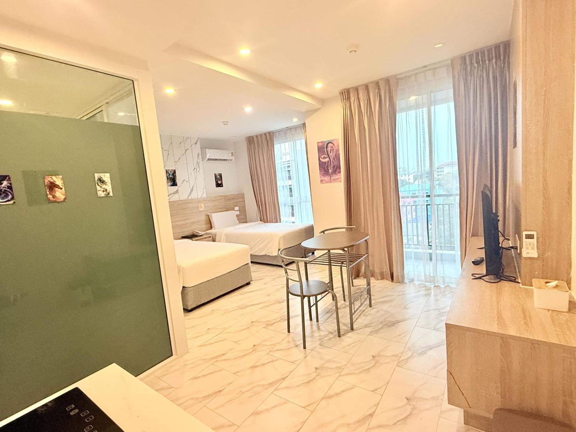 Dragon Apartment Pattaya
