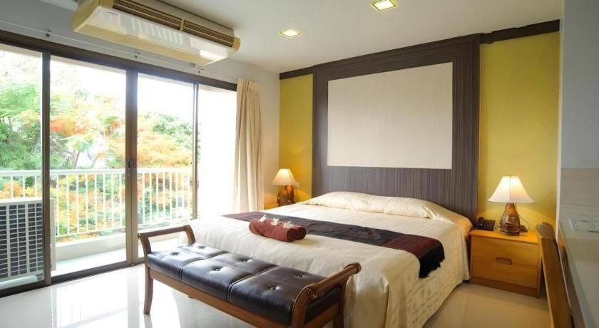 Diamond Place Hotel 3*