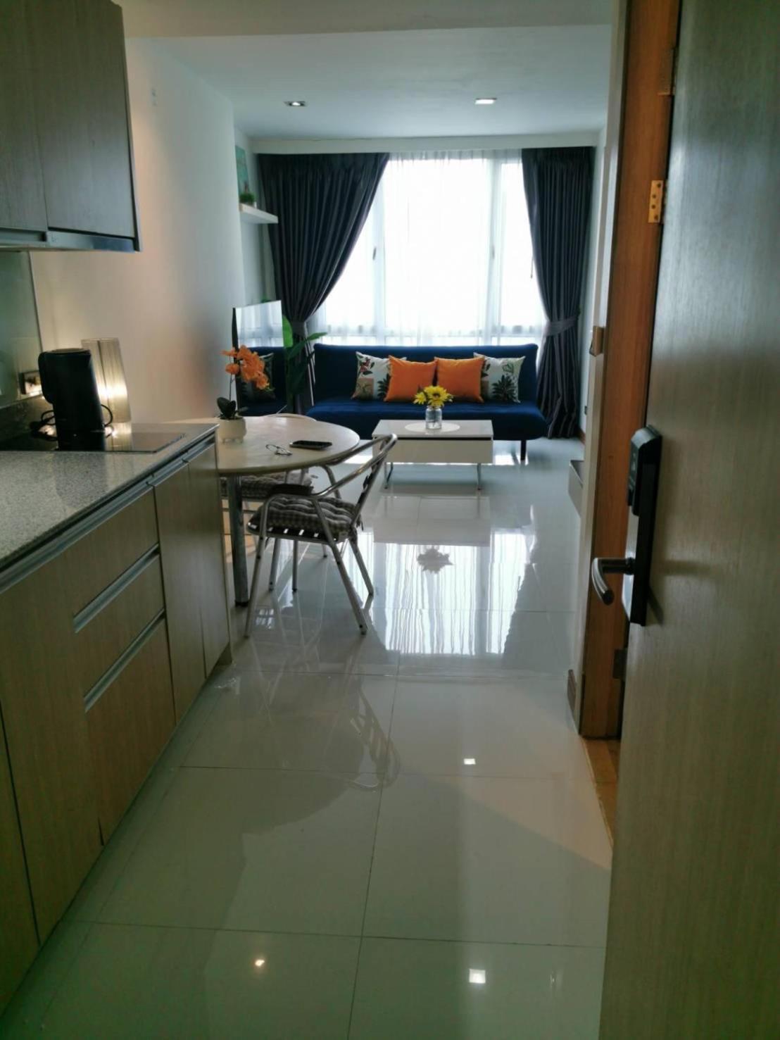 Apartment The 101