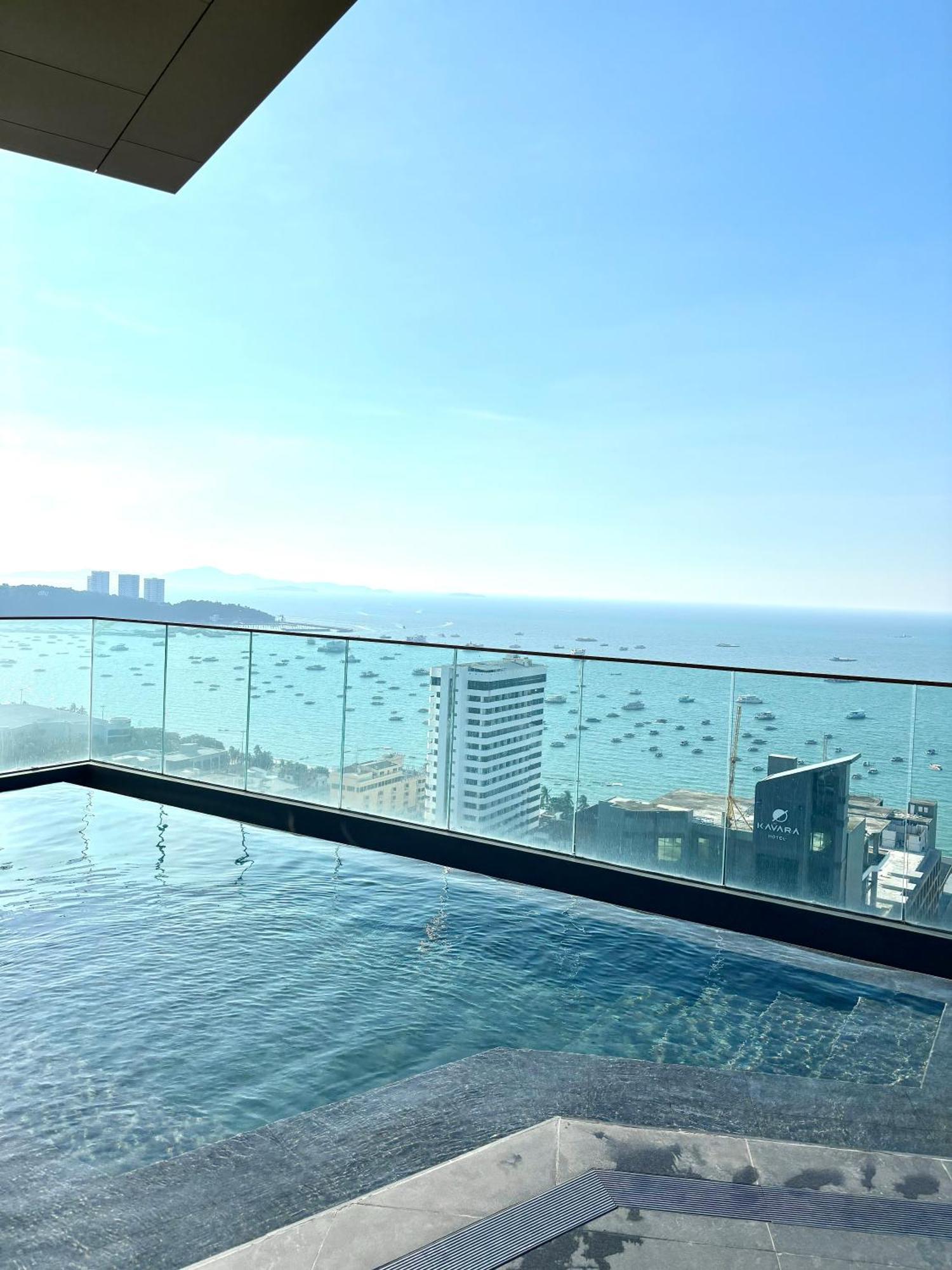 The Edge Stylish Flat Pattaya