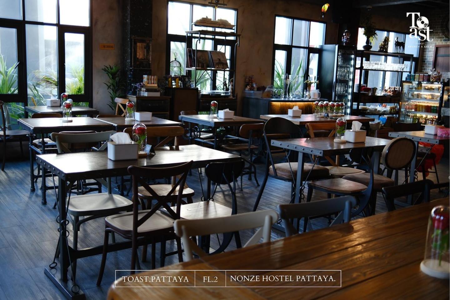 Nonze Hotel cápsula Pattaya