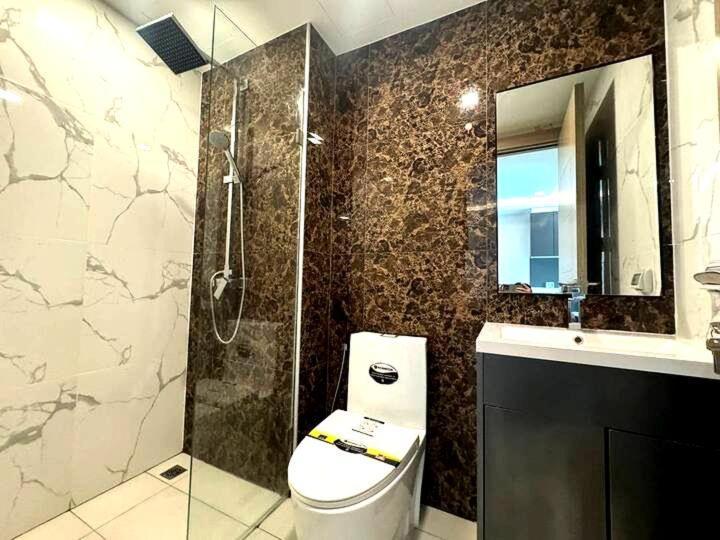 Modern 1-bedroom With Pool View Arcadia Continental *
