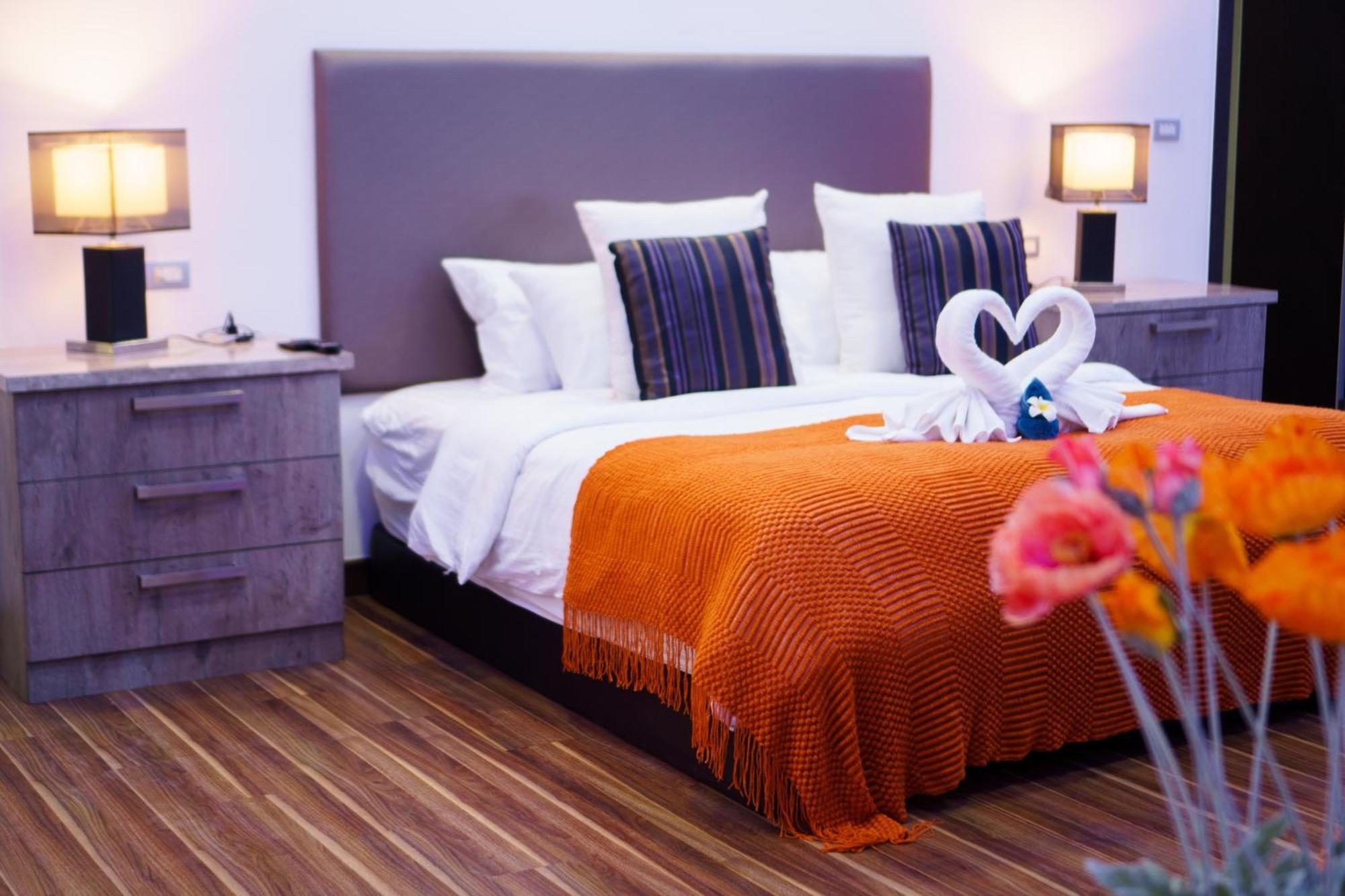 900m2 Near Walkstreet Luxury Pool *