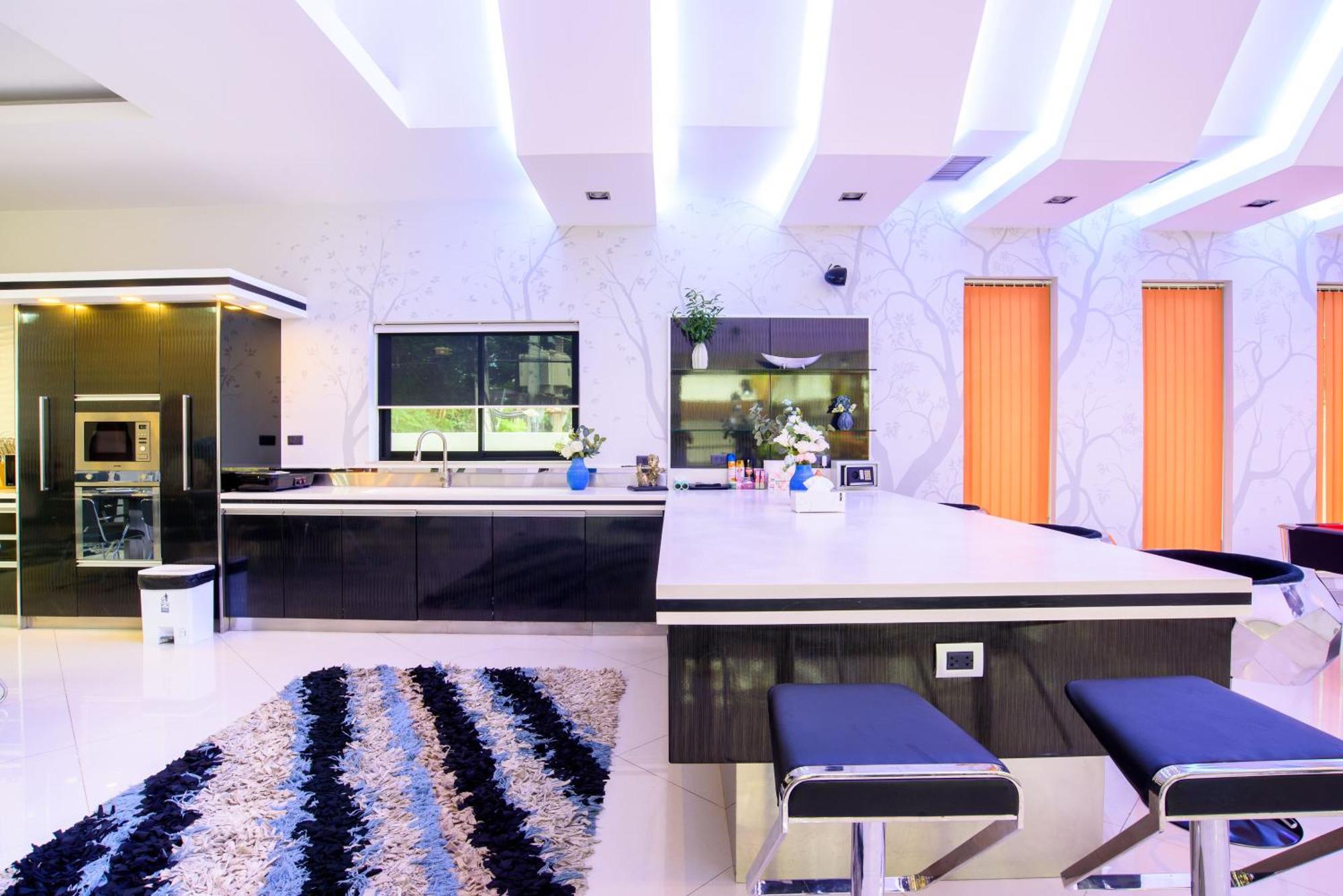 900m2 Near Walkstreet Luxury Pool Villa