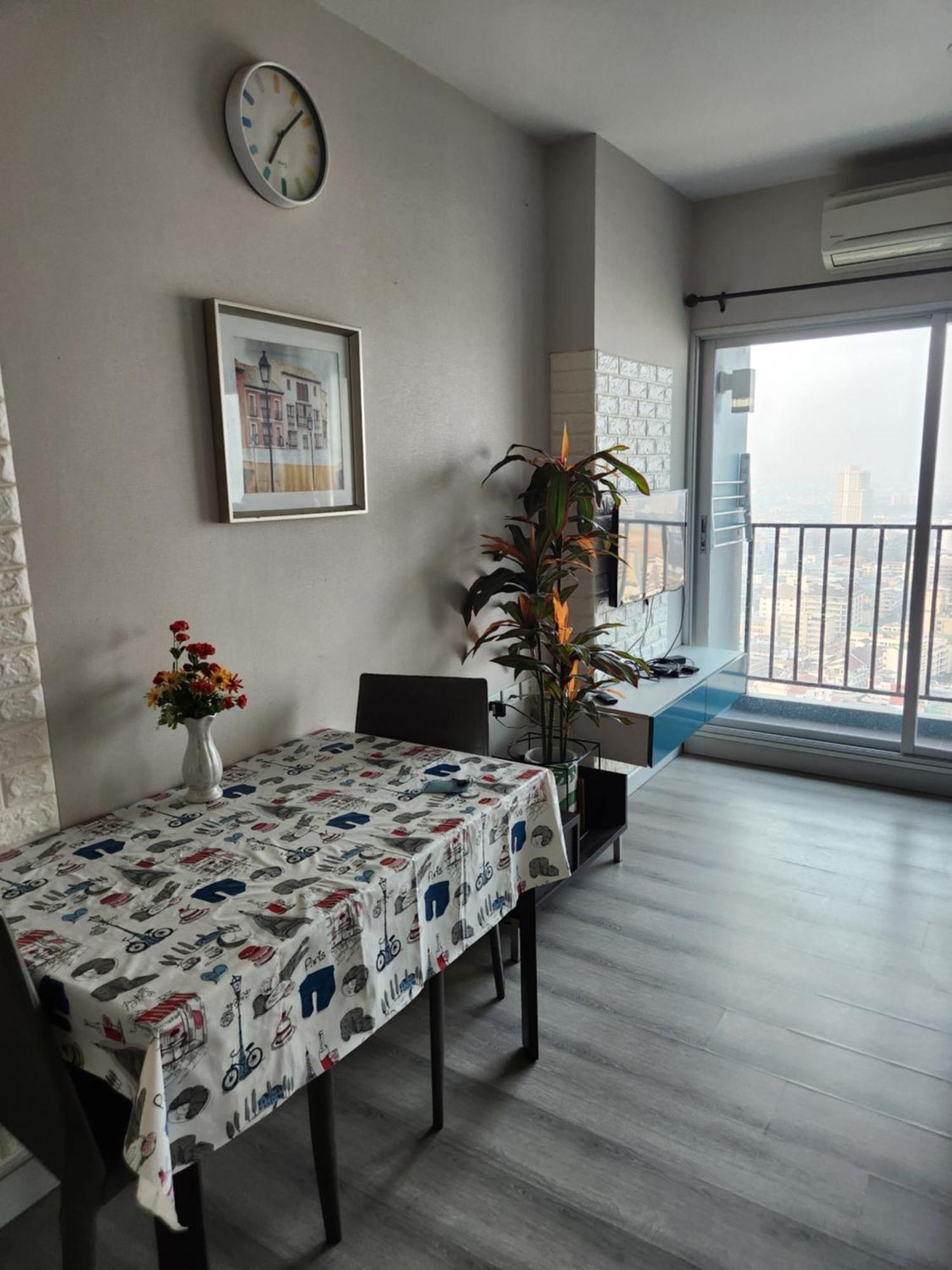 Apartment Centric Sea Pattaya中心海 *
