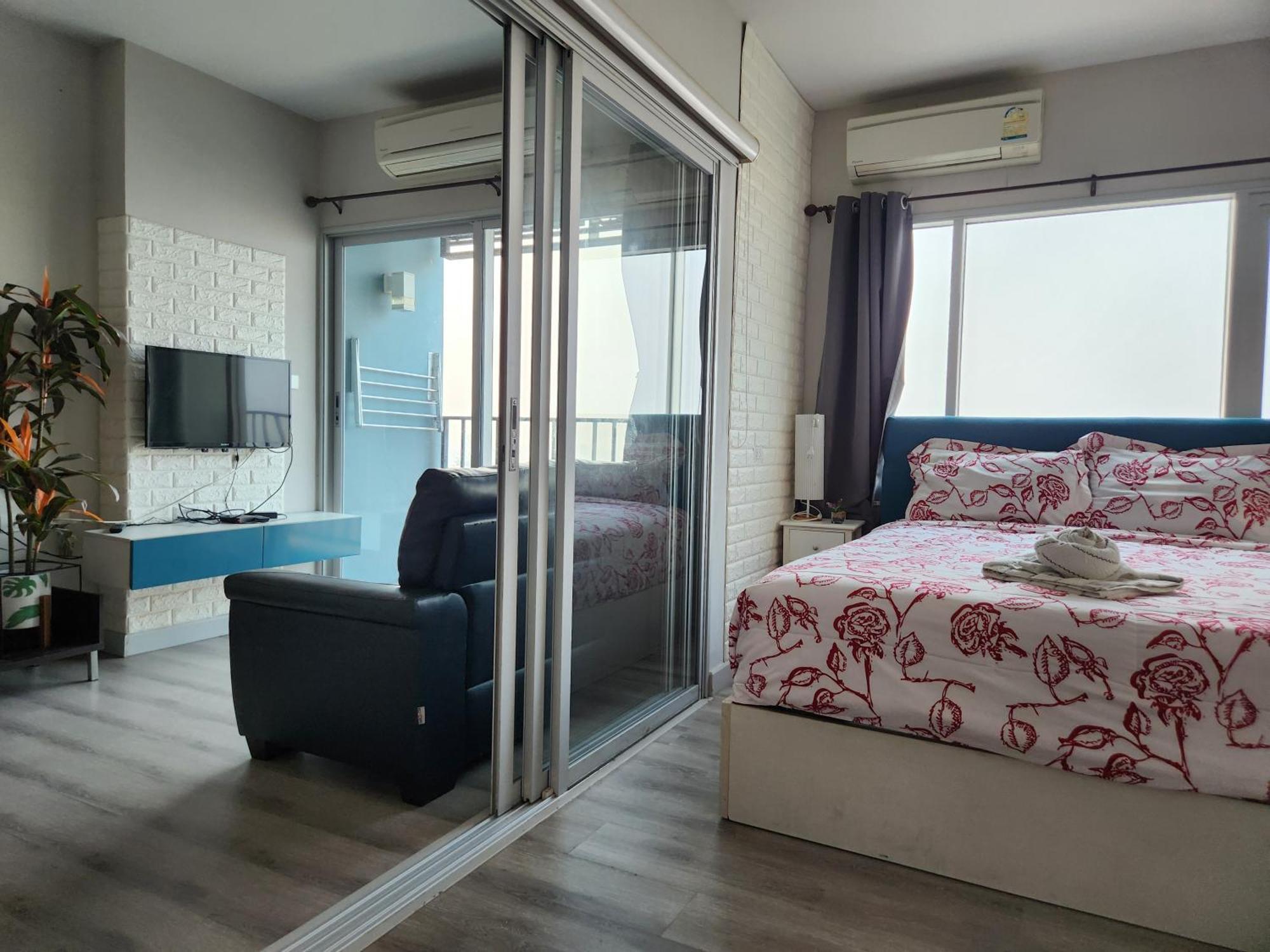 Apartment Centric Sea Pattaya中心海 Pattaya