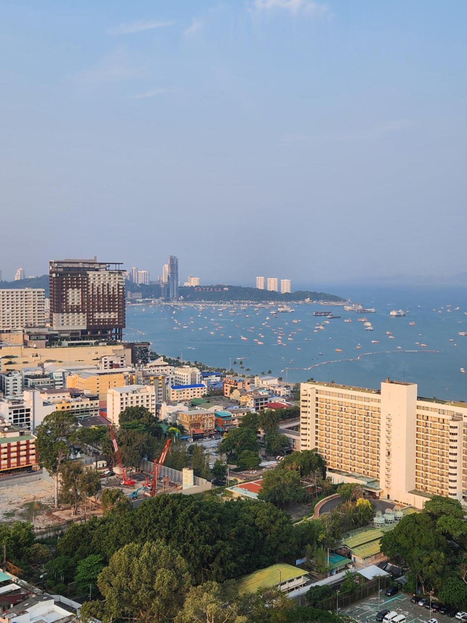 Apartment Centric Sea Pattaya中心海 Pattaya