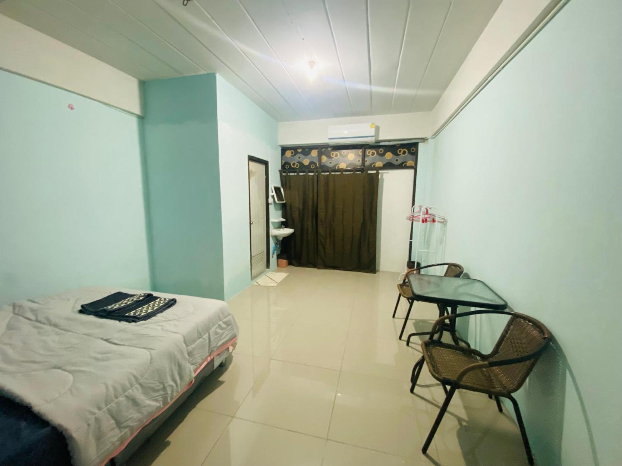 Walking Street By Goad Avadhess Hospitality Guest house