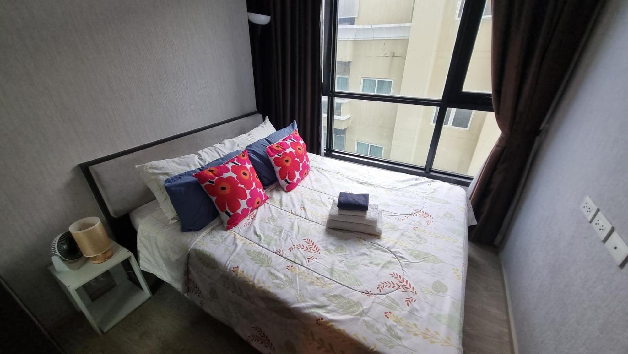 Apartment The Base Tower Pattaya