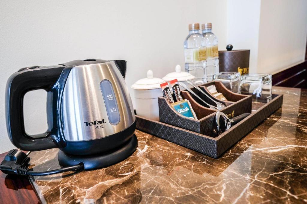 Lk Grand Empire Hotel 5*