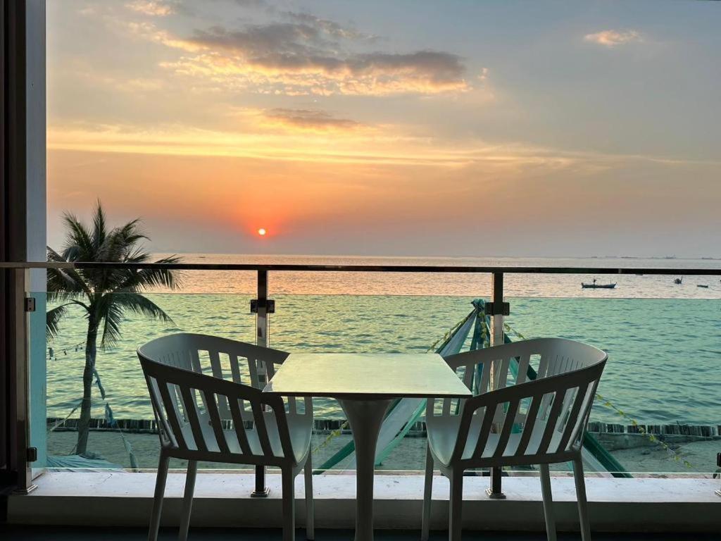 Golden Dragon Hotel Pattaya