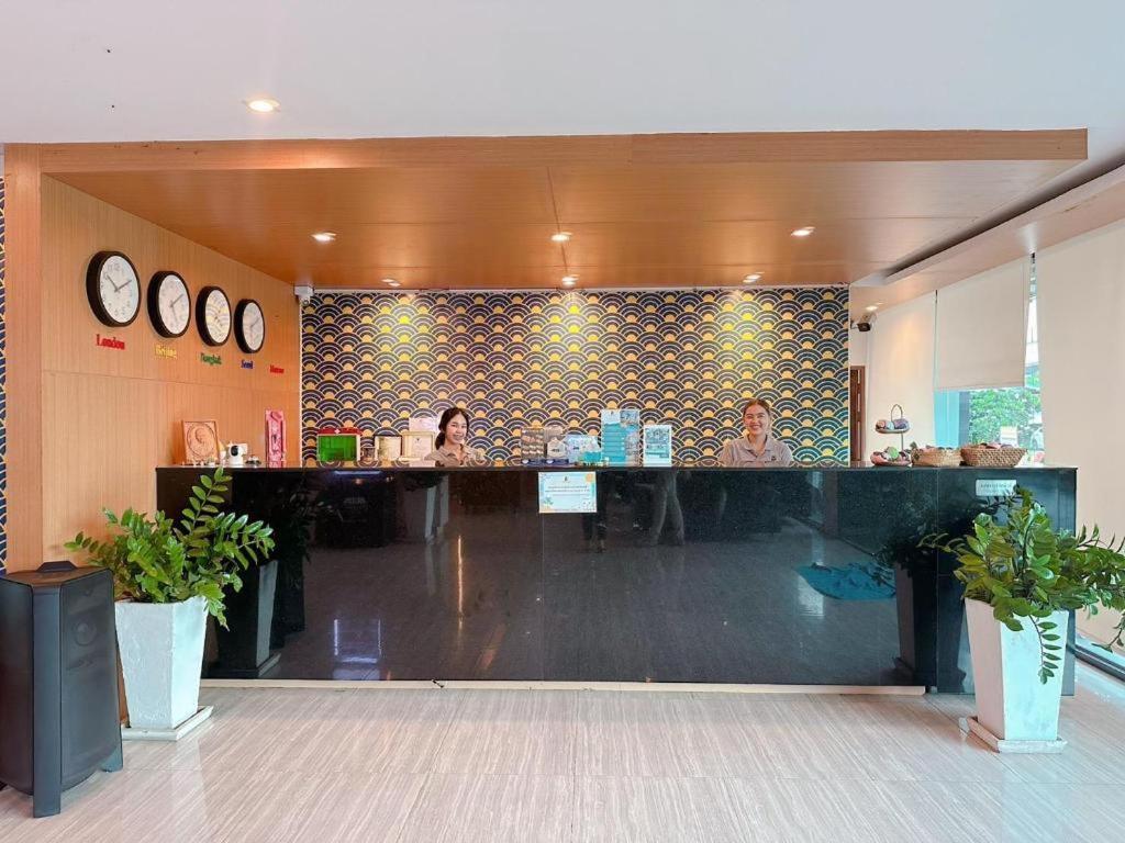 Golden Dragon Hotel 3*
