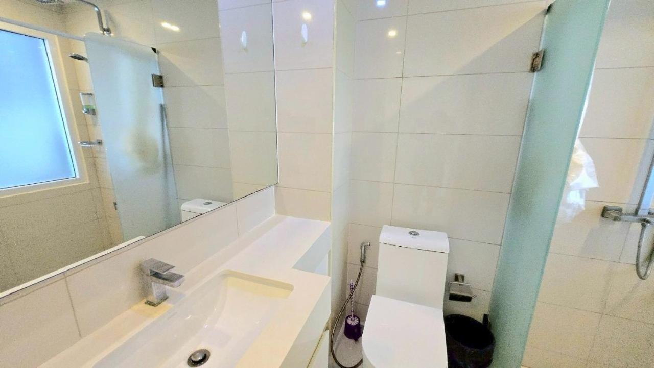 Center Ccr Apartment *