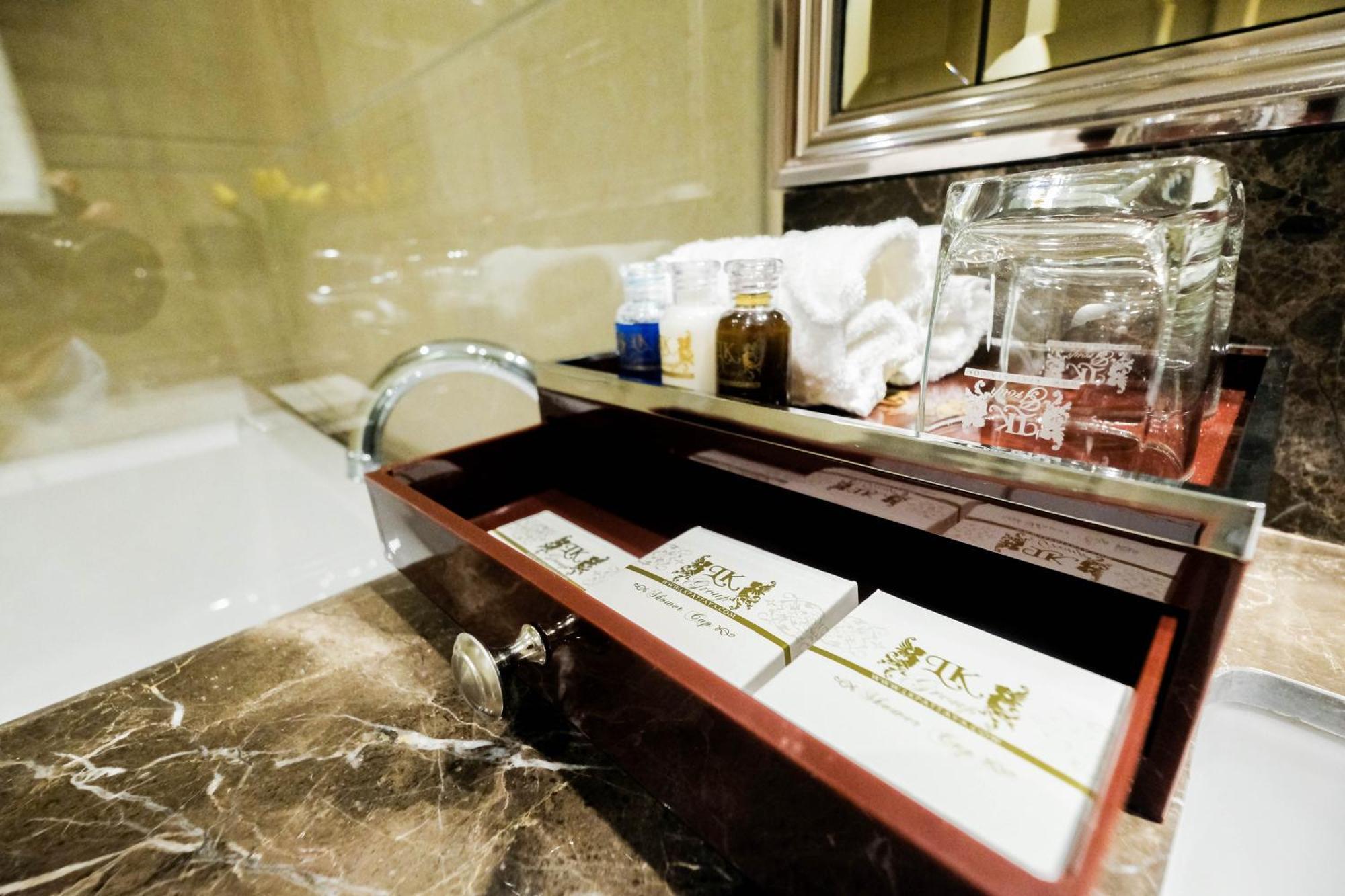 Lk Grand Empire Pattaya