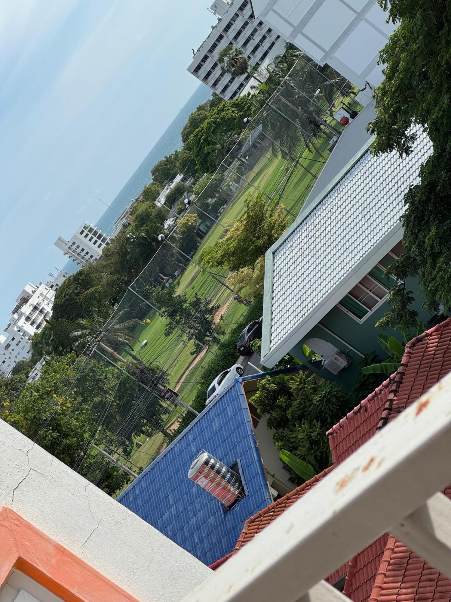 New Nordic Apartment *