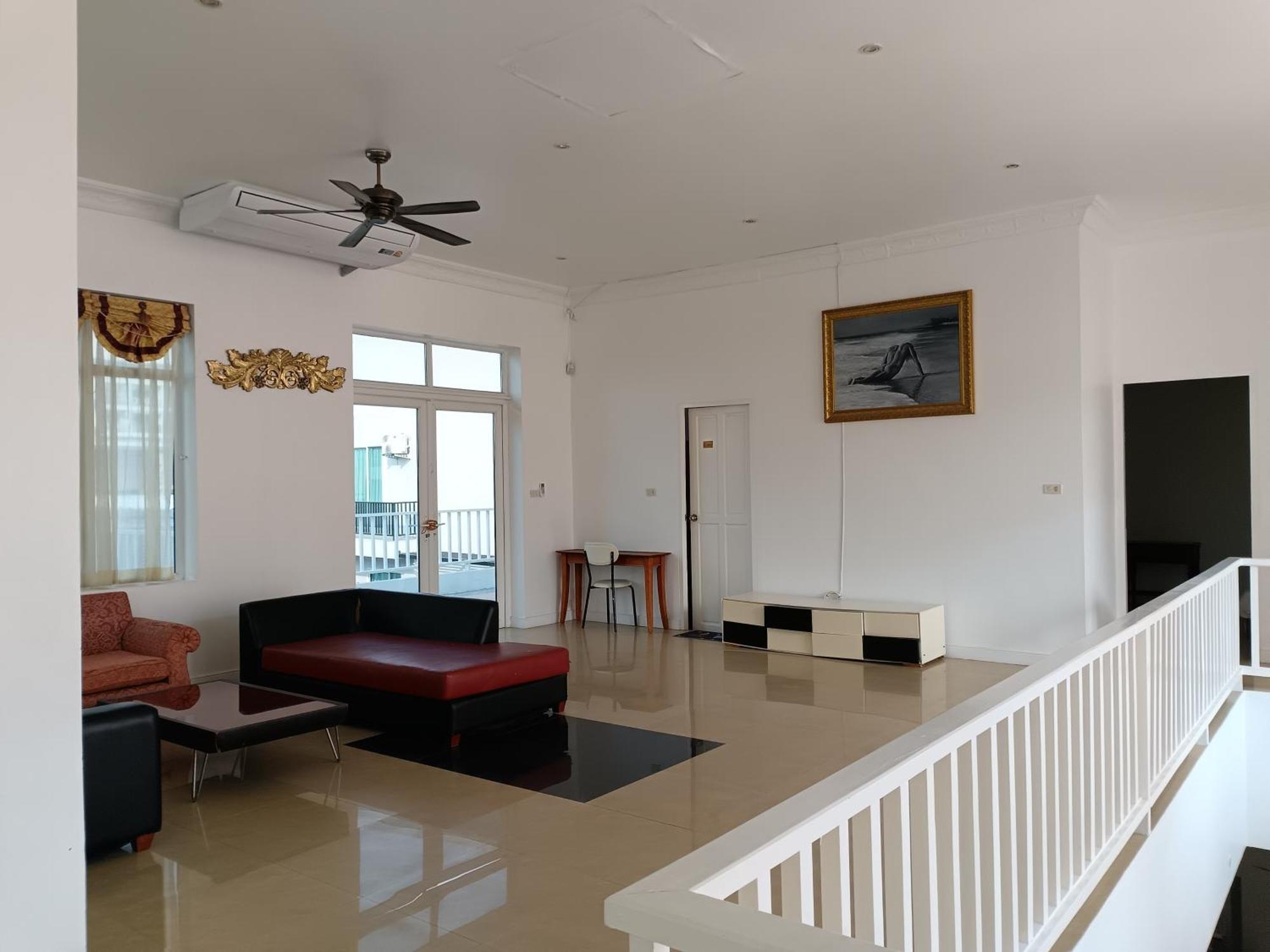 Phratumnak,6,beach 600m,10br *