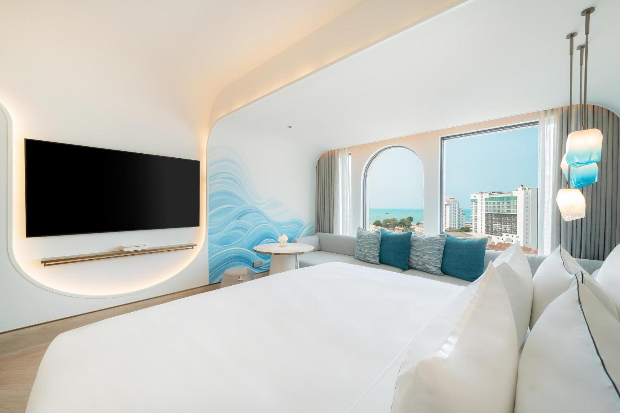 Melia 5* Pattaya